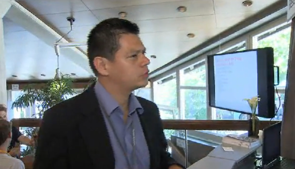 Dr. William Contreras - 61st Nobel Laureate Meeting 2011.avi